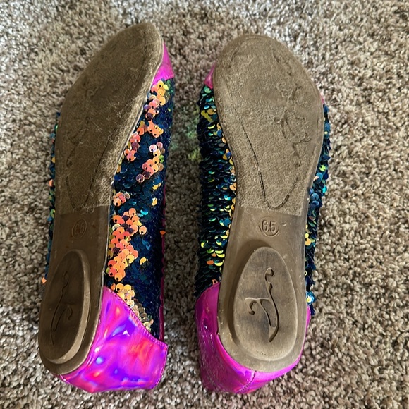 BETSEY JOHNSON sequin flats SB07-08 - Picture 2 of 2